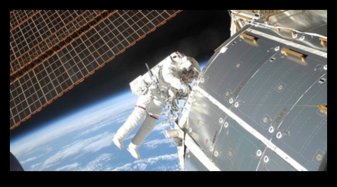 Orbītas brīvība: bezsvara sajūta kosmosā