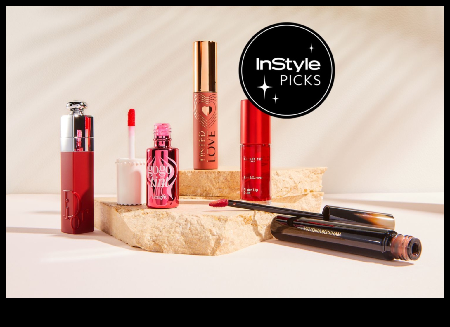 Populārākās nokrāsas: noturieties ar sezonas lūpu spīduma krāsām